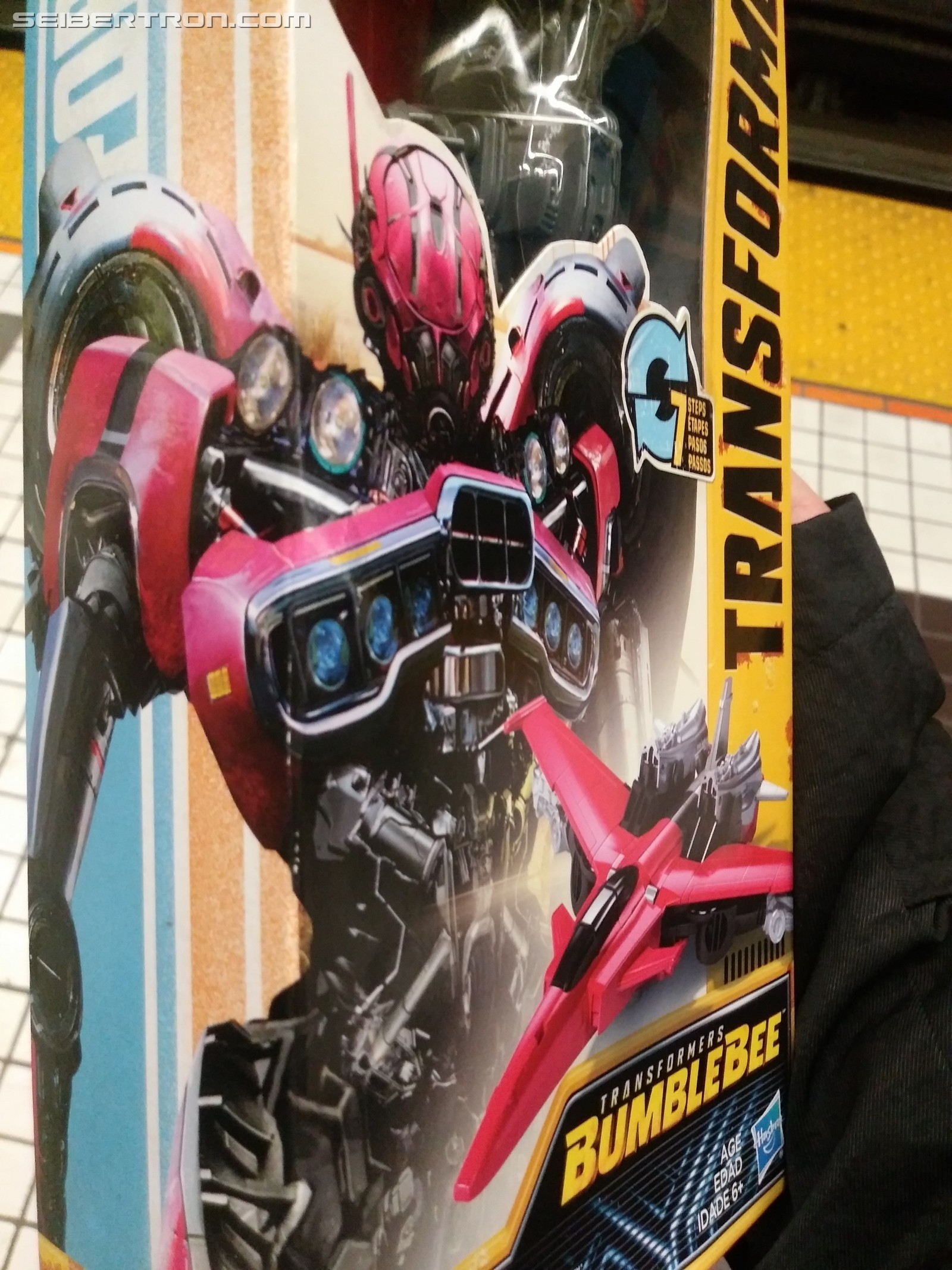 Transformers News: Pictorial Review for Transformers Bumblebee Movie Titan Changer Shatter