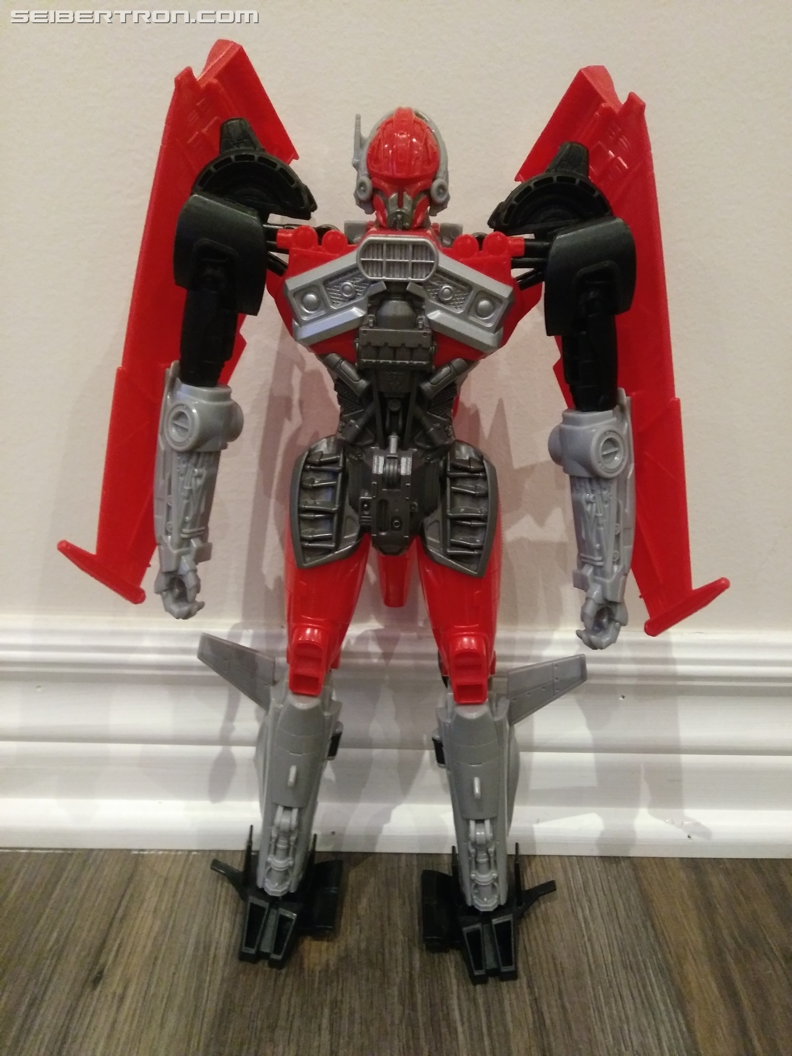 Transformers News: Pictorial Review for Transformers Bumblebee Movie Titan Changer Shatter