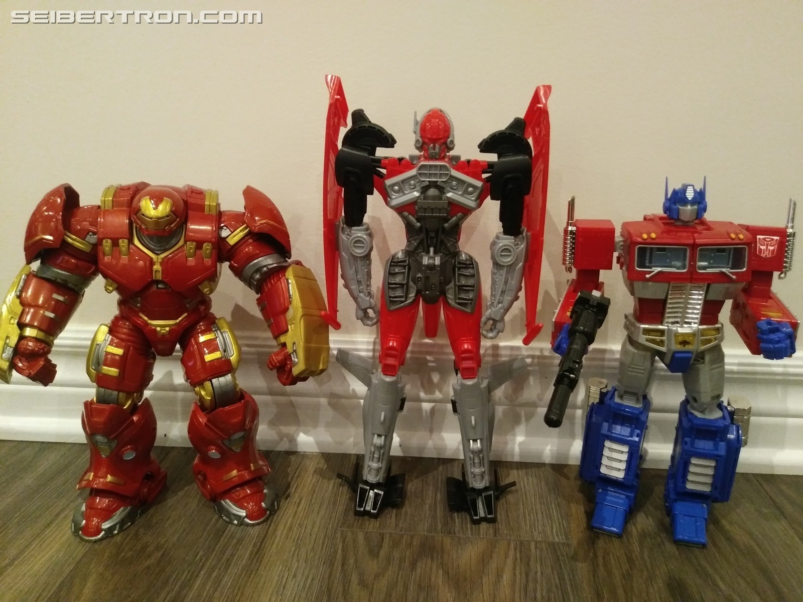 Transformers News: Pictorial Review for Transformers Bumblebee Movie Titan Changer Shatter