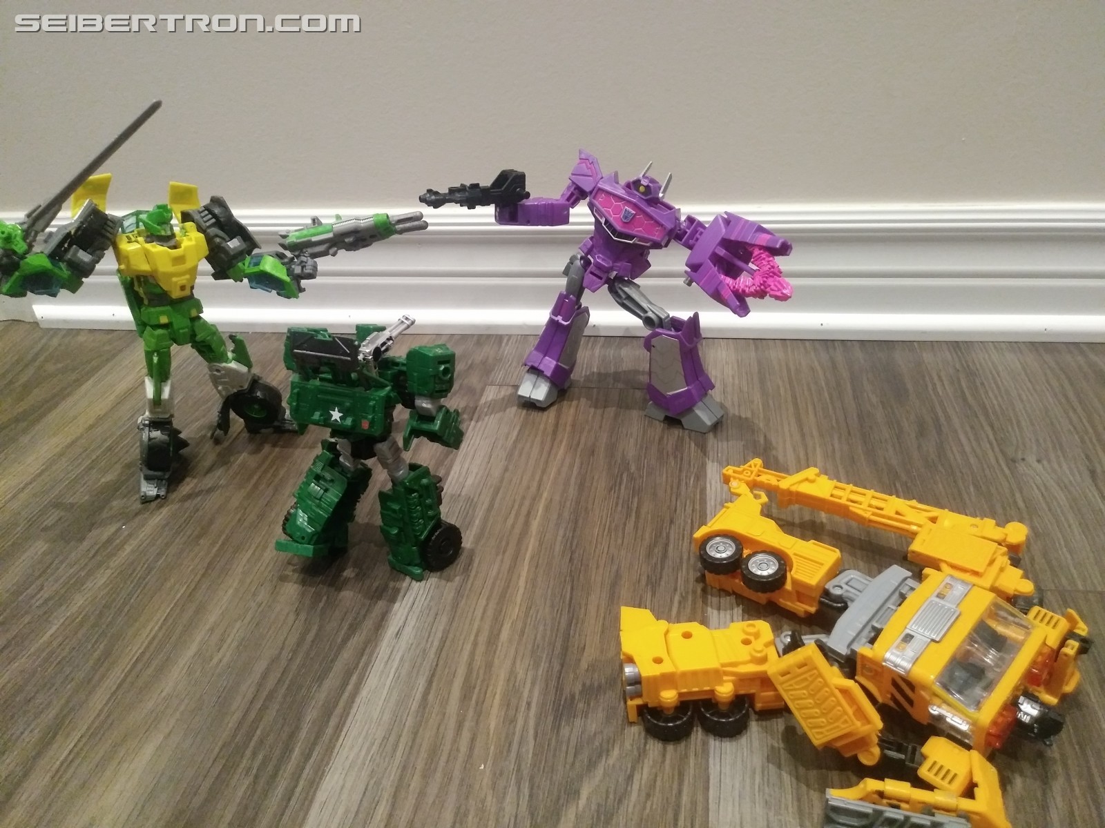 Transformers News: Does Cyberverse Ultra Shockwave Work in a Classics/Generations Collection? Transformers News: Does Cyberverse Ultra Shockwave Work in a Classics/Generations Collection?