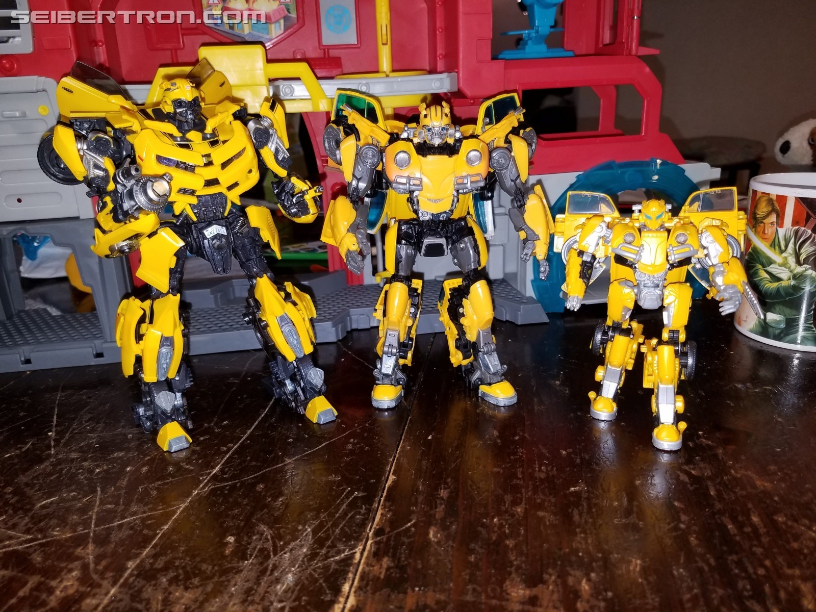 Transformers News: Pictorial Review for Transformers Movie Masterpiece MPM-7 Volkswagen Bumblebee Transformers News: Pictorial Review for Transformers Movie Masterpiece MPM-7 Volkswagen Bumblebee