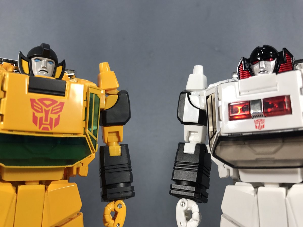 Transformers News: In-Hand Images of Transformers Masterpiece MP-42 Cordon