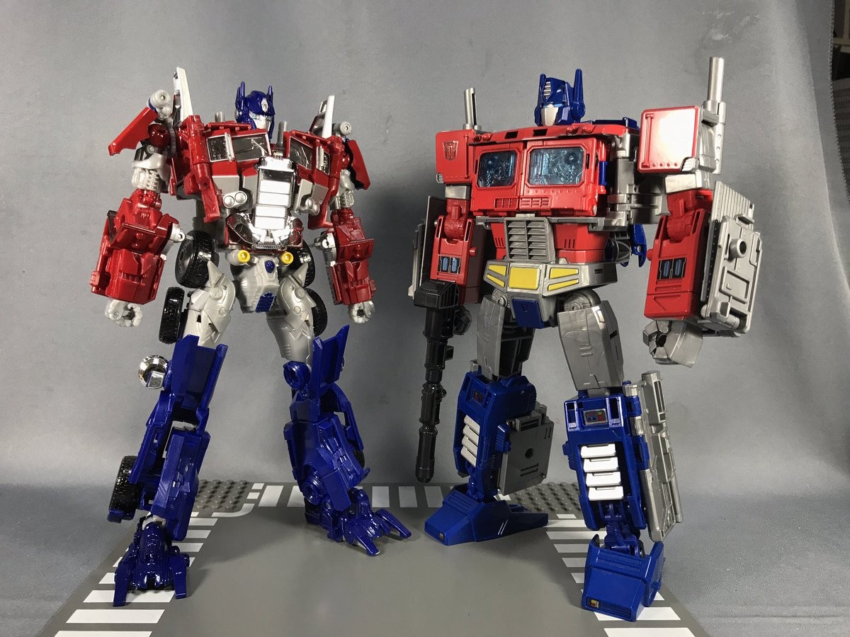 Transformers News: Even More Images of BB-02 Legendary Optimus Prime Including Transformation Video Transformers News: Even More Images of BB-02 Legendary Optimus Prime Including Transformation Video