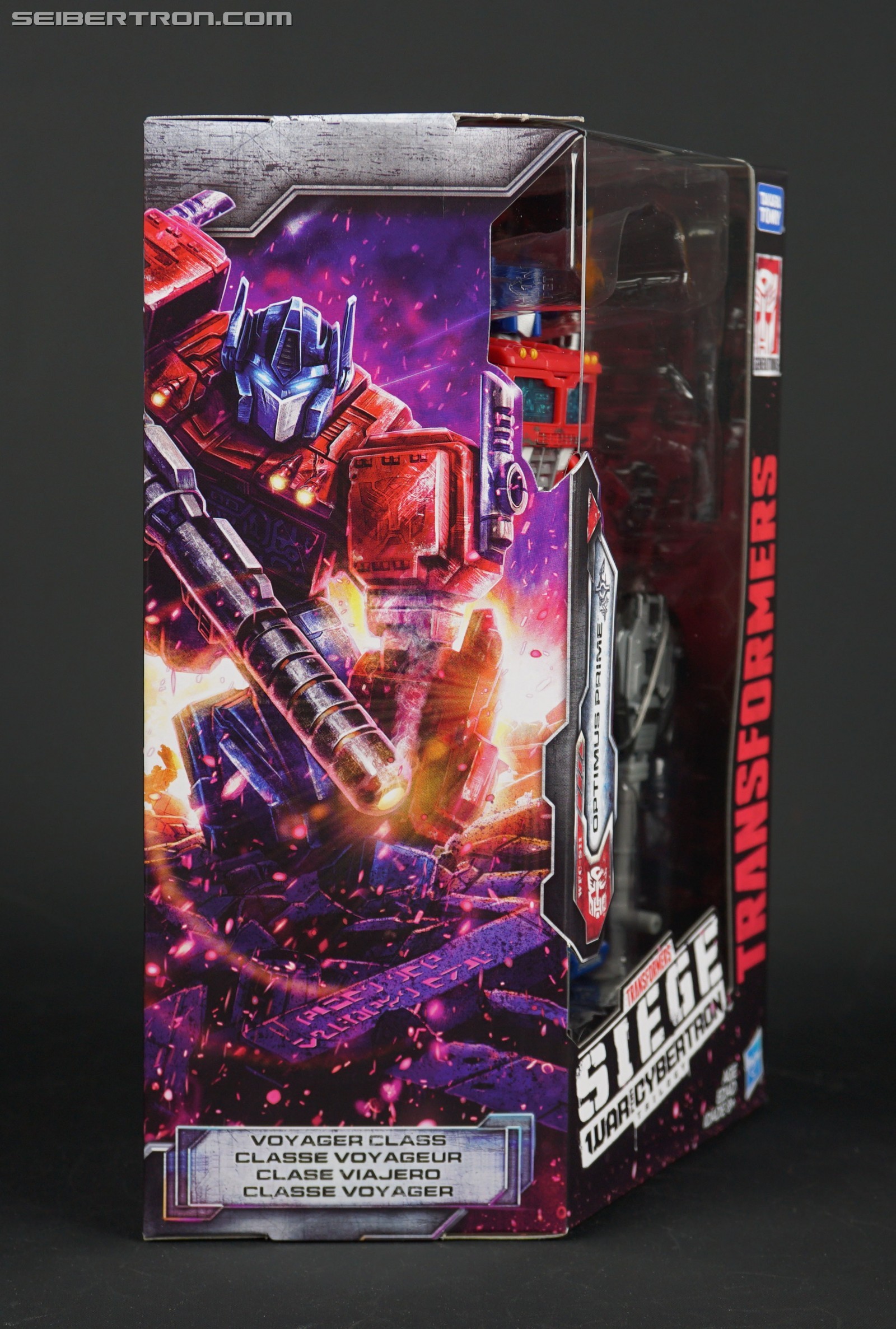 Transformers News: In Hand Images of Transformers WFC Siege Optimus Prime and Megatron Transformers News: In Hand Images of Transformers WFC Siege Optimus Prime and Megatron
