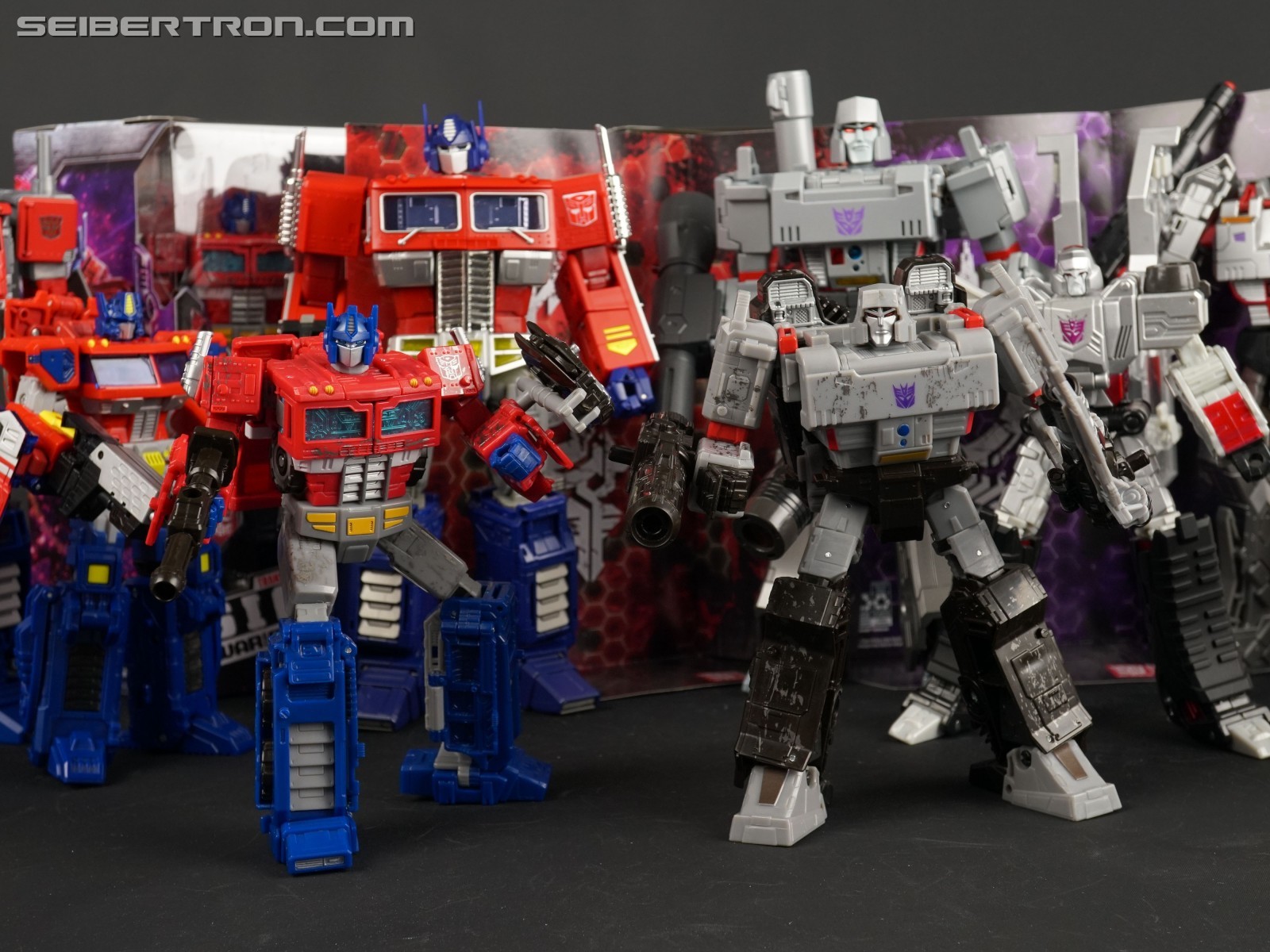 Transformers News: In Hand Images of Transformers WFC Siege Optimus Prime and Megatron Transformers News: In Hand Images of Transformers WFC Siege Optimus Prime and Megatron