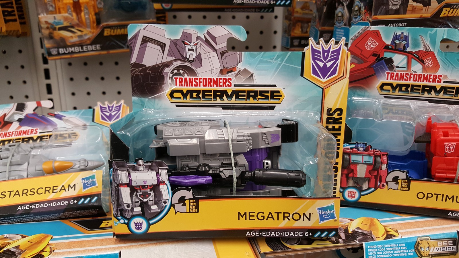 Transformers News: Re: Transformers Cyberverse one-step changers Wave 2 found at retail and 20% off Transformers at Meijers
