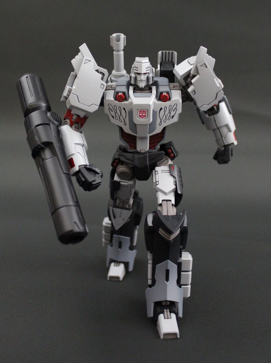 Transformers News: Colored Sample Images of Flame Toys Non-Transforming Autobot Megatron Figure Transformers News: Colored Sample Images of Flame Toys Non-Transforming Autobot Megatron Figure