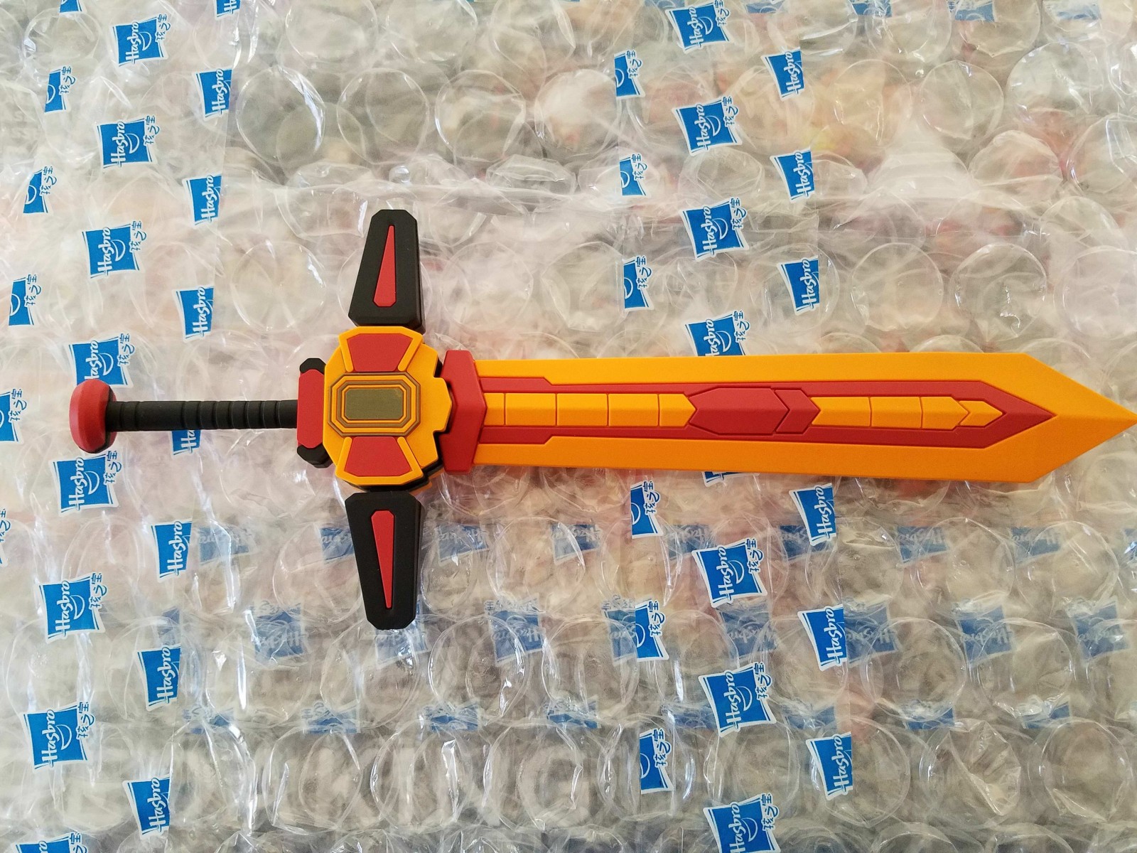 Transformers News: Transformers Power of the Primes Predaking China Sword Exclusive In Hand Images