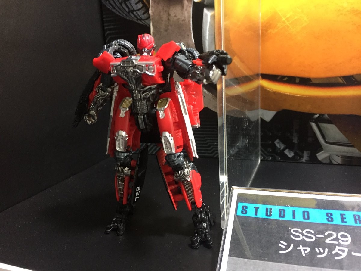 Transformers News: Transformers Studio Series Display at 2018 Tokyo Comic-Con including DOTM Megatron and ROTF Jetfire Transformers News: Transformers Studio Series Display at 2018 Tokyo Comic-Con including DOTM Megatron and ROTF Jetfire