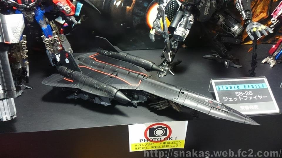 Transformers News: Images from Tokyo Comic Con 2018 of Studio Series, Siege, Encore Big Convoy, MP, and Bumblebee Event Transformers News: Images from Tokyo Comic Con 2018 of Studio Series, Siege, Encore Big Convoy, MP, and Bumblebee Event