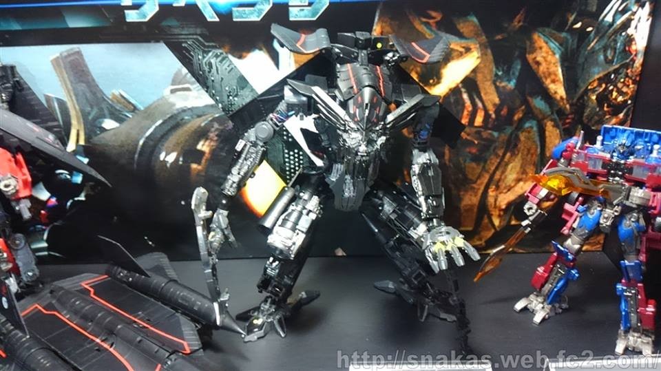 Transformers News: Images from Tokyo Comic Con 2018 of Studio Series, Siege, Encore Big Convoy, MP, and Bumblebee Event Transformers News: Images from Tokyo Comic Con 2018 of Studio Series, Siege, Encore Big Convoy, MP, and Bumblebee Event
