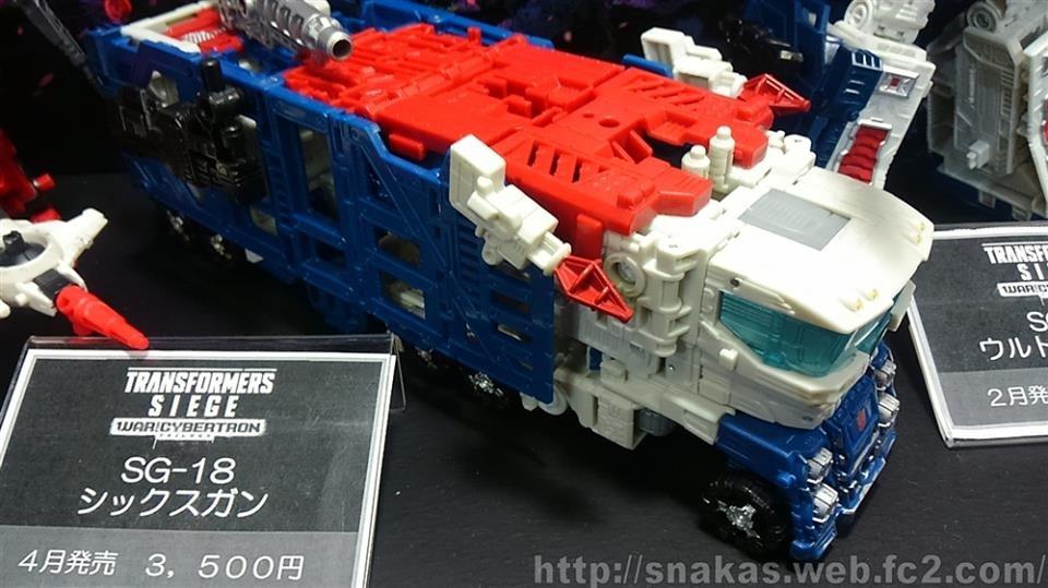 Transformers News: Images from Tokyo Comic Con 2018 of Studio Series, Siege, Encore Big Convoy, MP, and Bumblebee Event Transformers News: Images from Tokyo Comic Con 2018 of Studio Series, Siege, Encore Big Convoy, MP, and Bumblebee Event