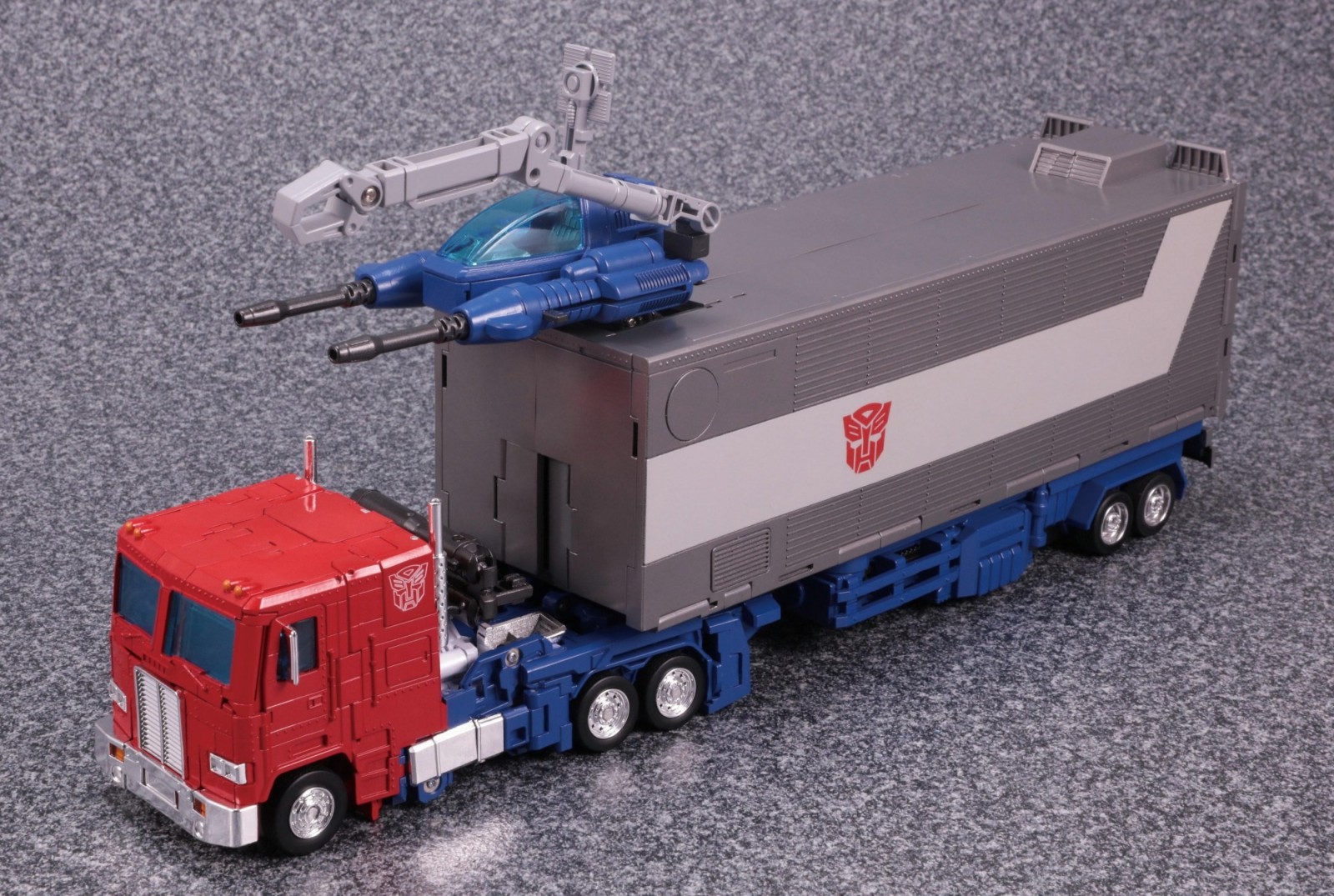 Transformers News: Hi-Res Photographs of MP-44 Optimus Prime 3.0 Transformers News: Hi-Res Photographs of MP-44 Optimus Prime 3.0