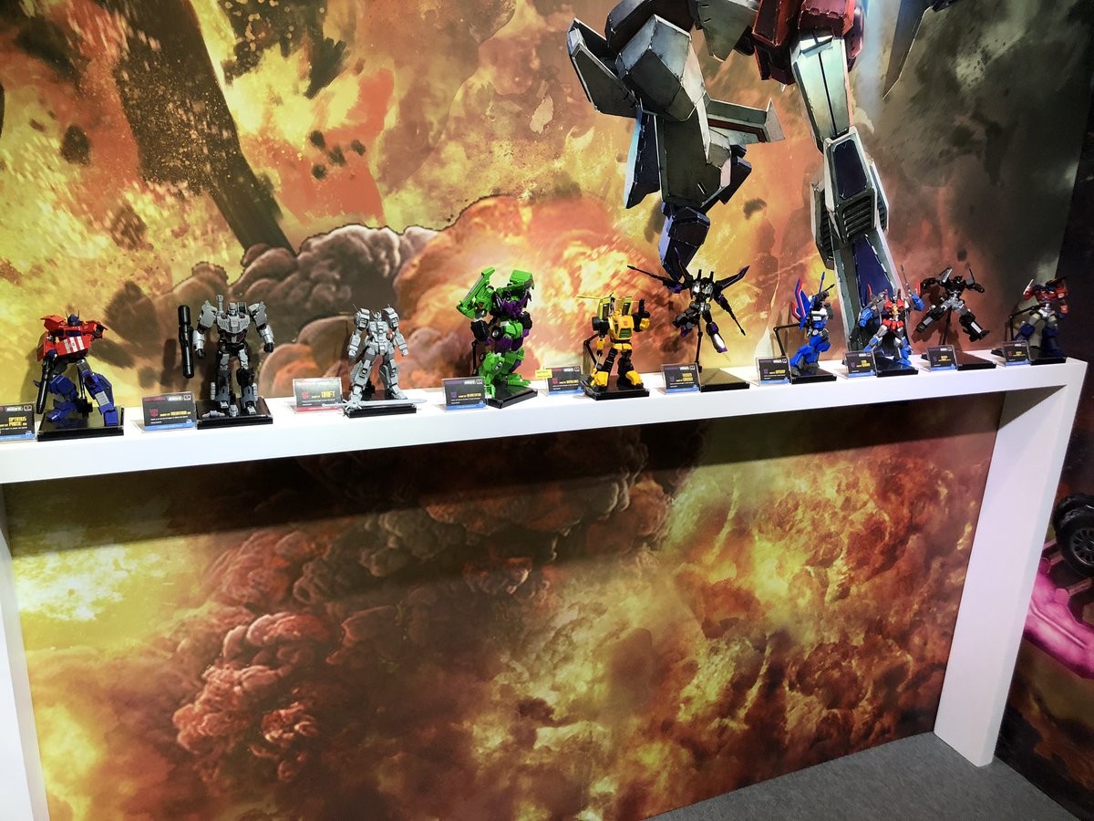 Transformers News: Flame Toys reveals Skywarp and Thundercracker plus more updates Transformers News: Flame Toys reveals Skywarp and Thundercracker plus more updates