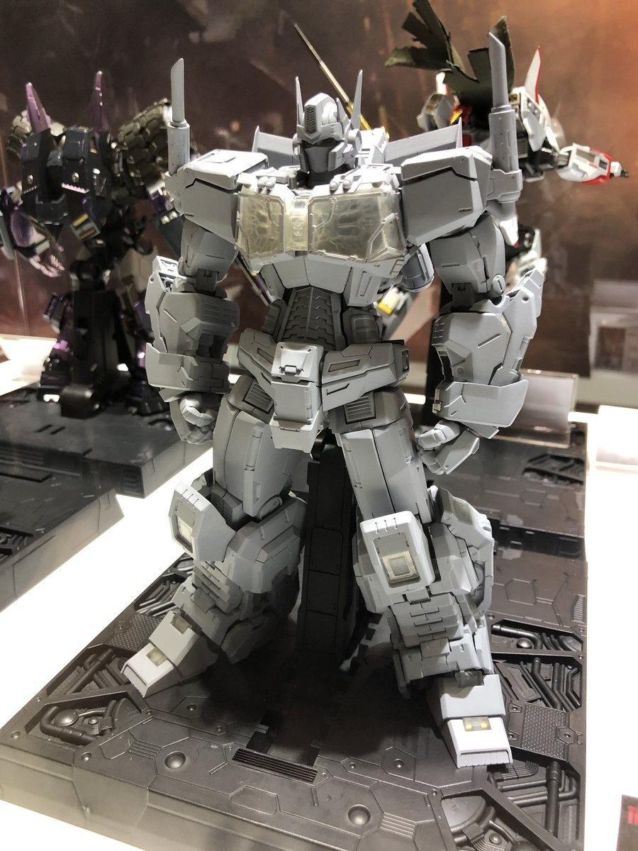 Transformers News: Flame Toys reveals Skywarp and Thundercracker plus more updates Transformers News: Flame Toys reveals Skywarp and Thundercracker plus more updates