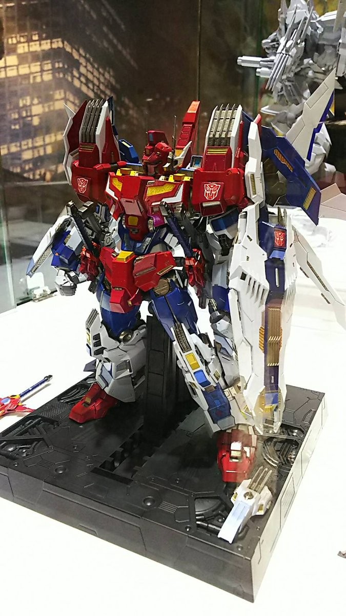 Transformers News: Flame Toys reveals Skywarp and Thundercracker plus more updates Transformers News: Flame Toys reveals Skywarp and Thundercracker plus more updates