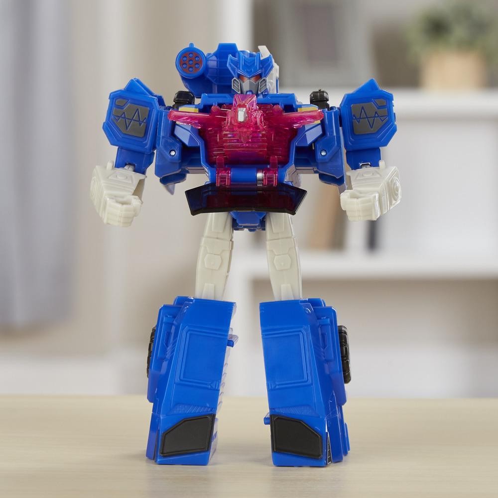 Transformers News: New Stock Images for Upcoming Transformers Cyberverse Toys With First Look at Lazerbeak Ejecting