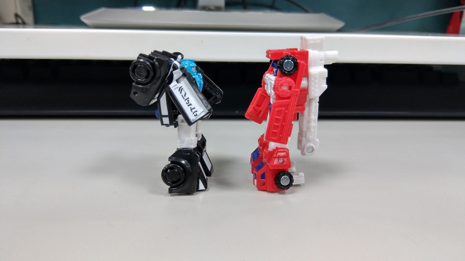 Transformers News: In Hand Images of Transformers Siege Wave 2 Micromasters Transformers News: In Hand Images of Transformers Siege Wave 2 Micromasters