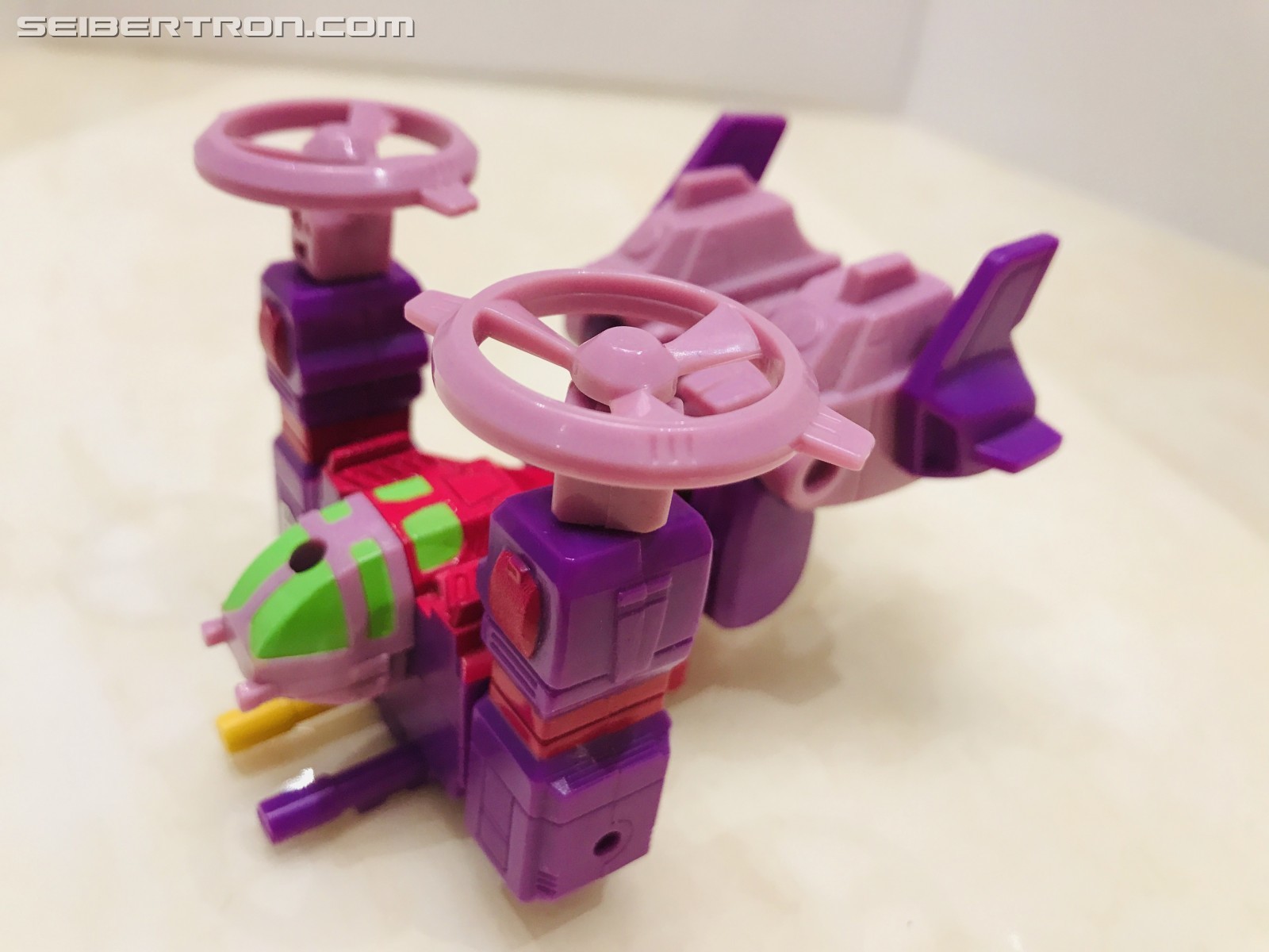 Transformers News: Pictorial Review of G1 Region Exclusive Turbo Master