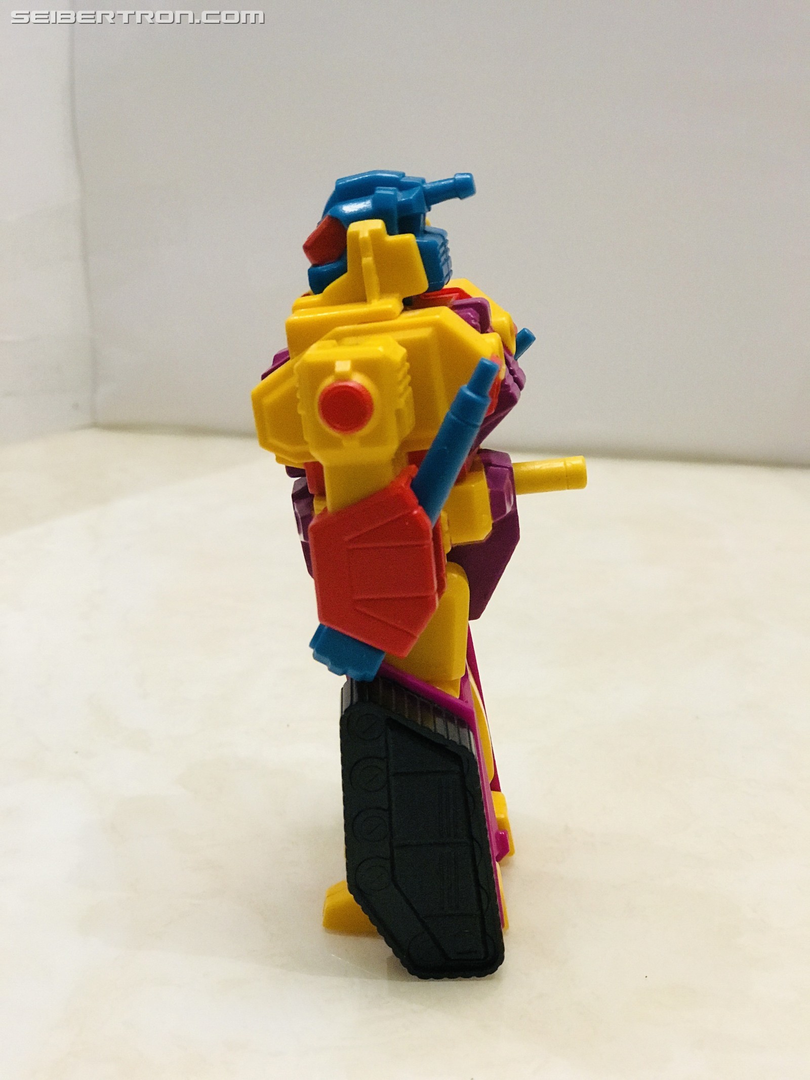 Transformers News: Pictorial Review of G1 Region Exclusive Omega Spreem