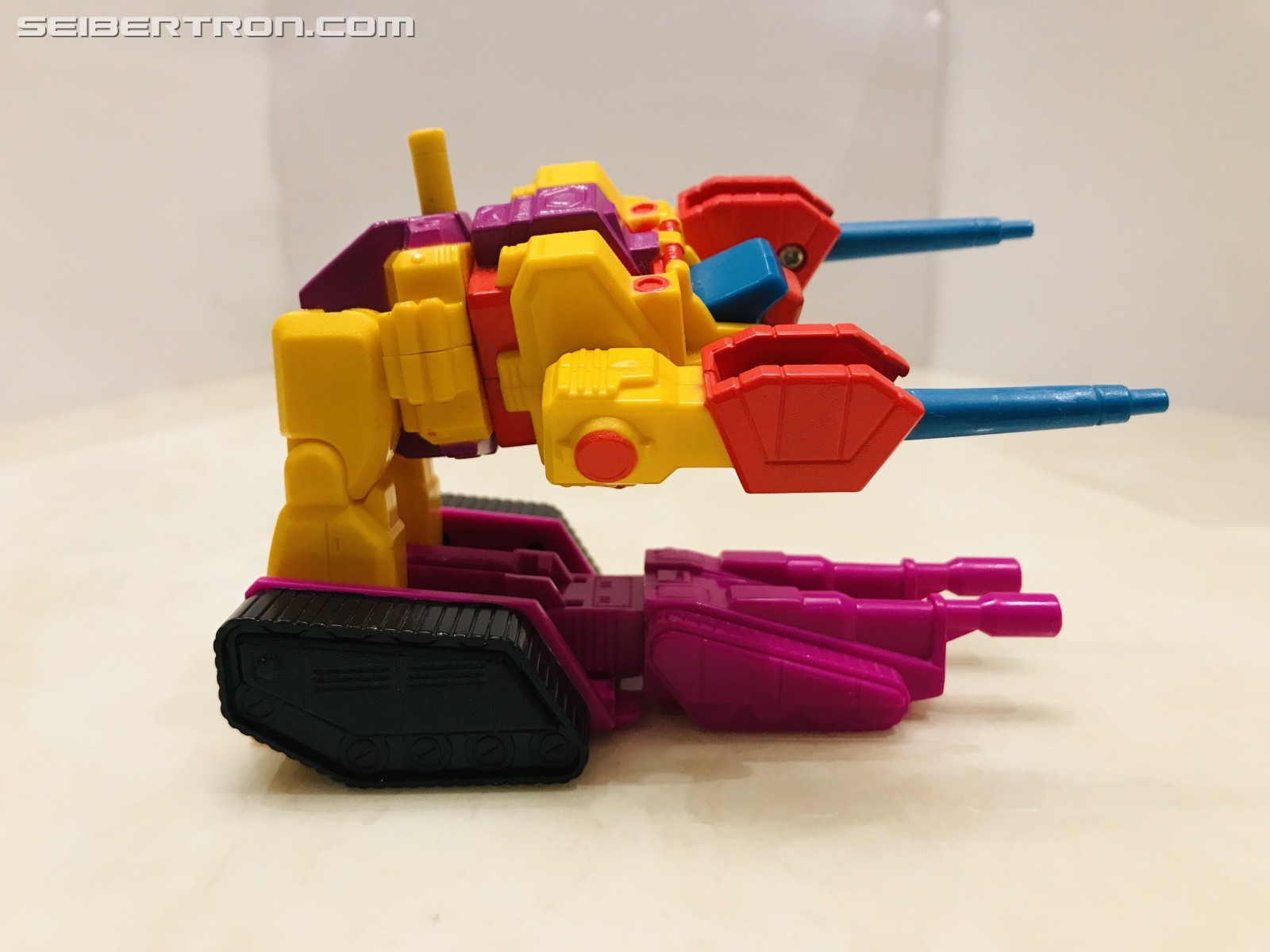 Transformers News: Pictorial Review of G1 Region Exclusive Omega Spreem