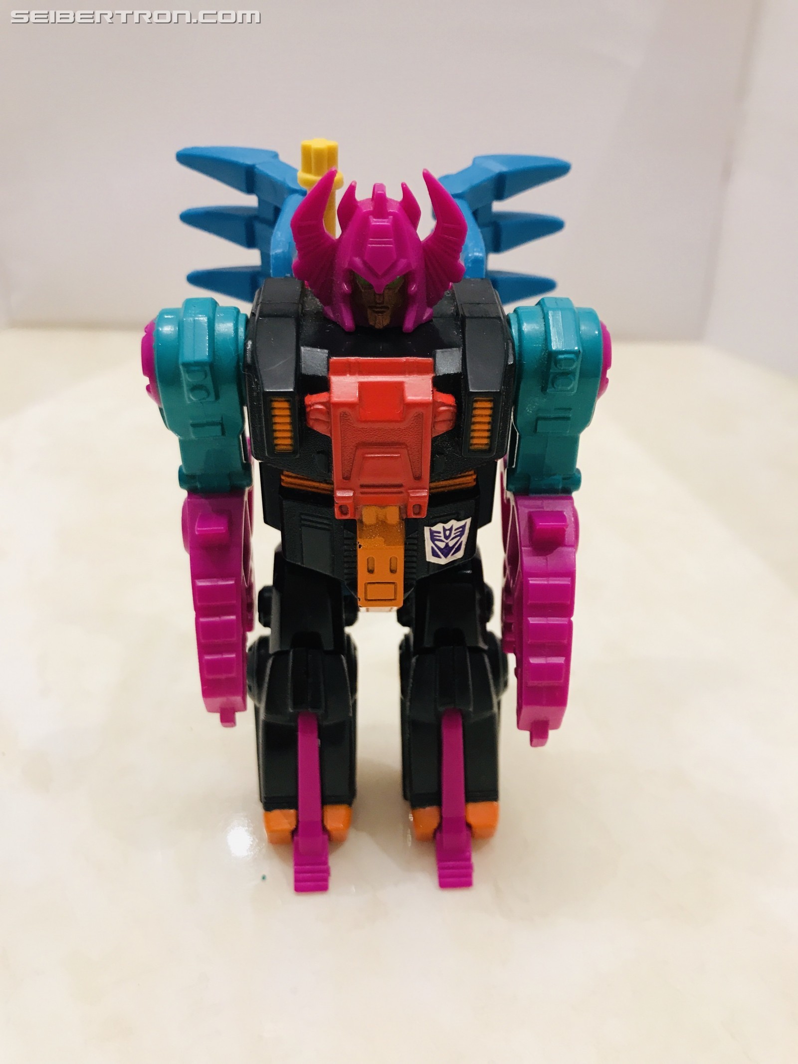Transformers News: Pictorial Review of G1 Region Exclusive Double Punch