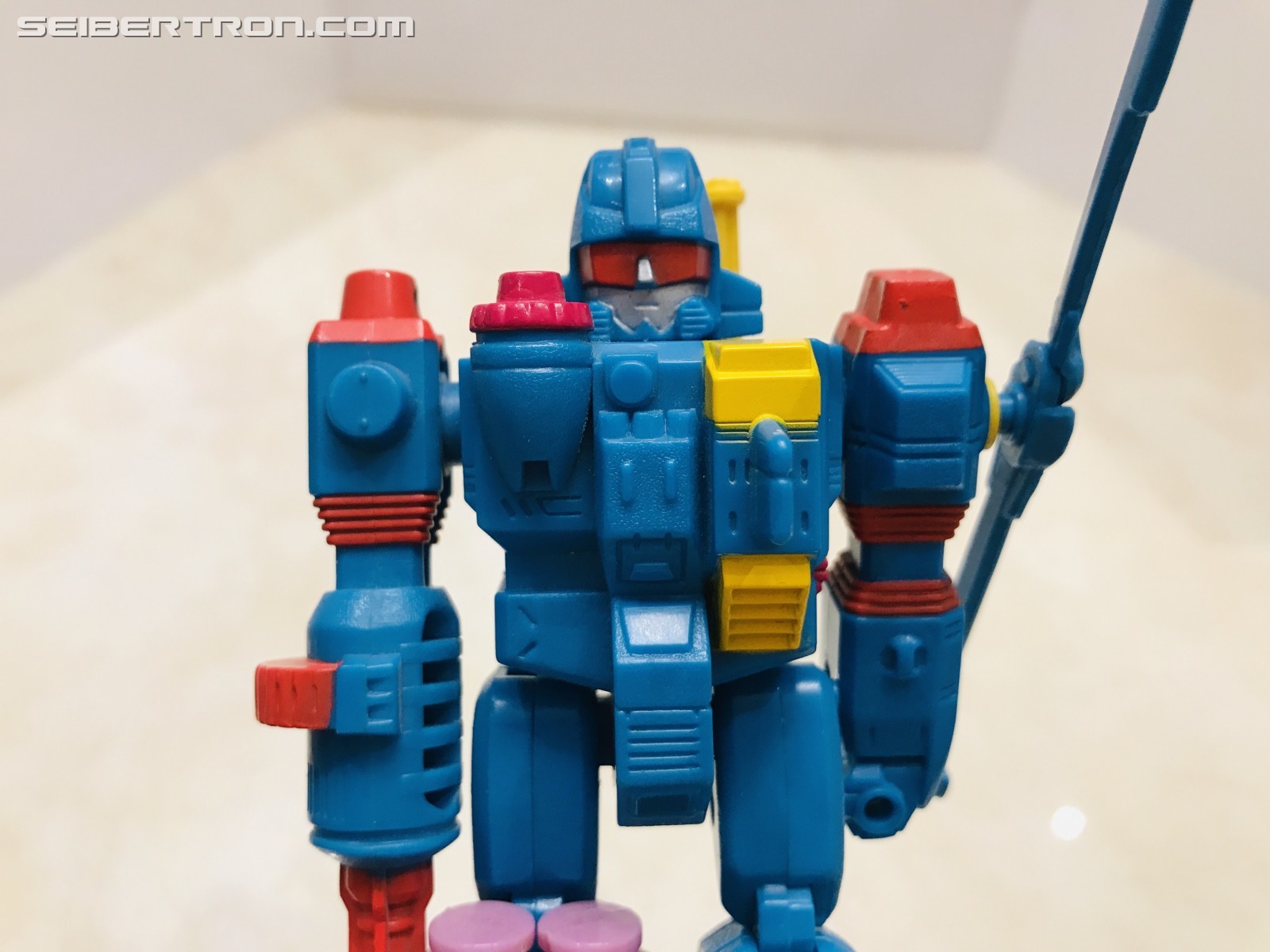 Transformers News: Pictorial Review of G1 Region Exclusive Windmill