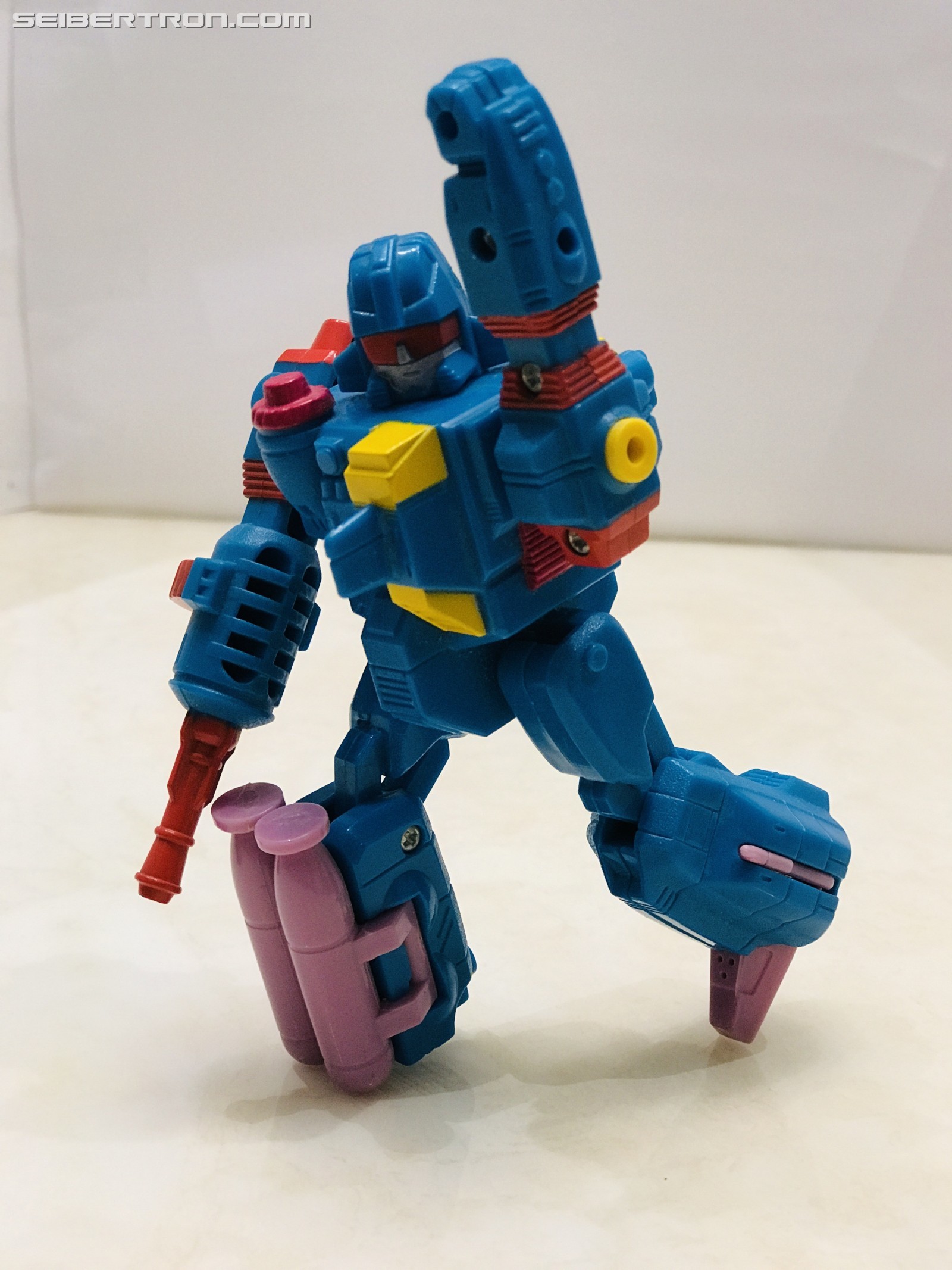 Transformers News: Pictorial Review of G1 Region Exclusive Windmill