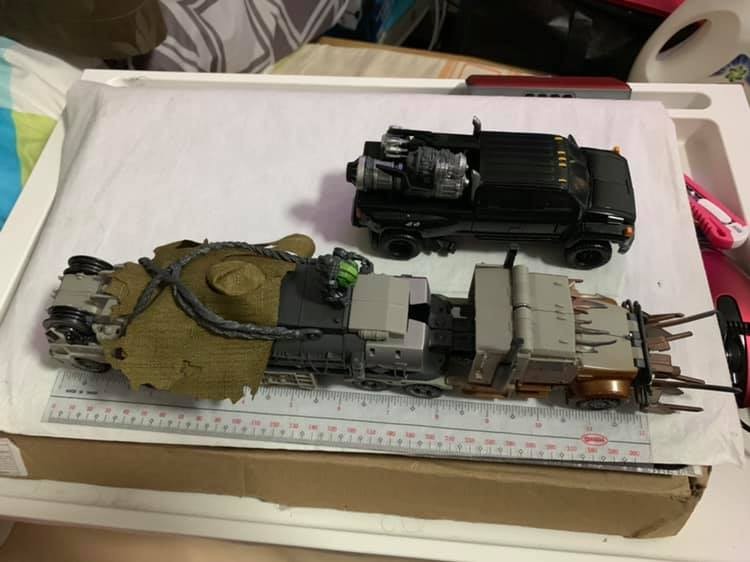Transformers News: Comparison Images Between Studio Series Leader Megatron and Voyager Megatron Transformers News: Comparison Images Between Studio Series Leader Megatron and Voyager Megatron