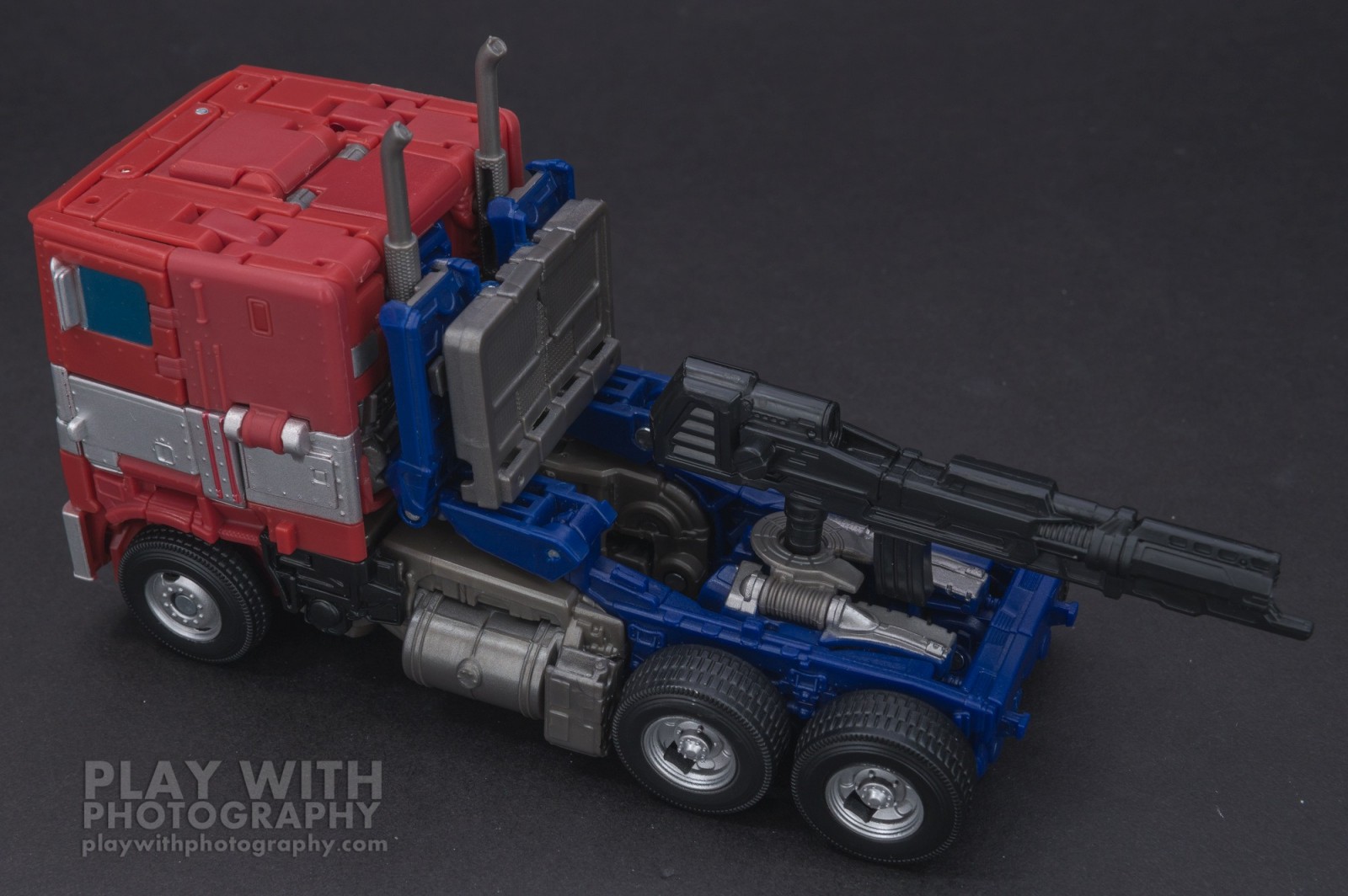 Transformers News: Studio Series 38 Bumblebee Movie Optimus Prime Out at Select Stores in the US + New Pics Transformers News: Studio Series 38 Bumblebee Movie Optimus Prime Out at Select Stores in the US + New Pics