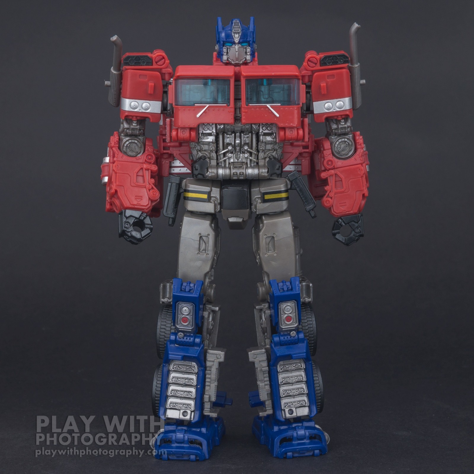 Transformers News: Studio Series 38 Bumblebee Movie Optimus Prime Out at Select Stores in the US + New Pics Transformers News: Studio Series 38 Bumblebee Movie Optimus Prime Out at Select Stores in the US + New Pics