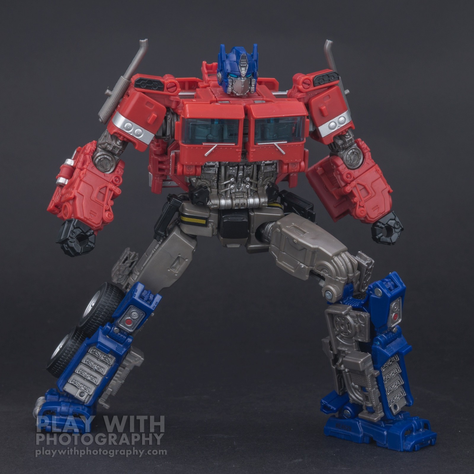 Transformers News: Studio Series 38 Bumblebee Movie Optimus Prime Out at Select Stores in the US + New Pics Transformers News: Studio Series 38 Bumblebee Movie Optimus Prime Out at Select Stores in the US + New Pics