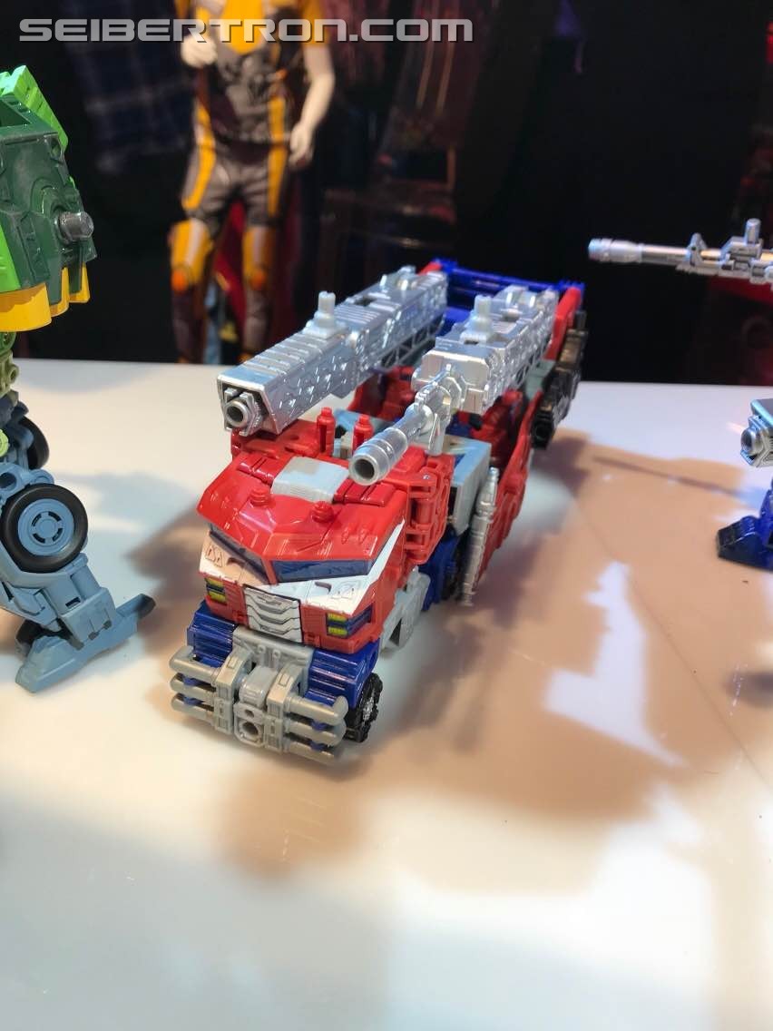 Transformers News: Toy Fair New York 2019 Transformers War for Cybertron: Siege Photos #tfny #hasbrotoyfair Transformers News: Toy Fair New York 2019 Transformers War for Cybertron: Siege Photos #tfny #hasbrotoyfair