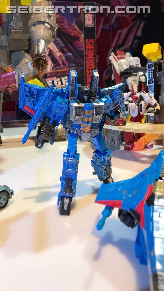 Transformers News: Toy Fair New York 2019 Transformers War for Cybertron: Siege Photos #tfny #hasbrotoyfair Transformers News: Toy Fair New York 2019 Transformers War for Cybertron: Siege Photos #tfny #hasbrotoyfair