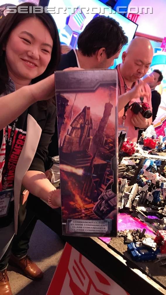 Transformers News: Toy Fair New York 2019 Transformers War for Cybertron: Siege Photos #tfny #hasbrotoyfair Transformers News: Toy Fair New York 2019 Transformers War for Cybertron: Siege Photos #tfny #hasbrotoyfair