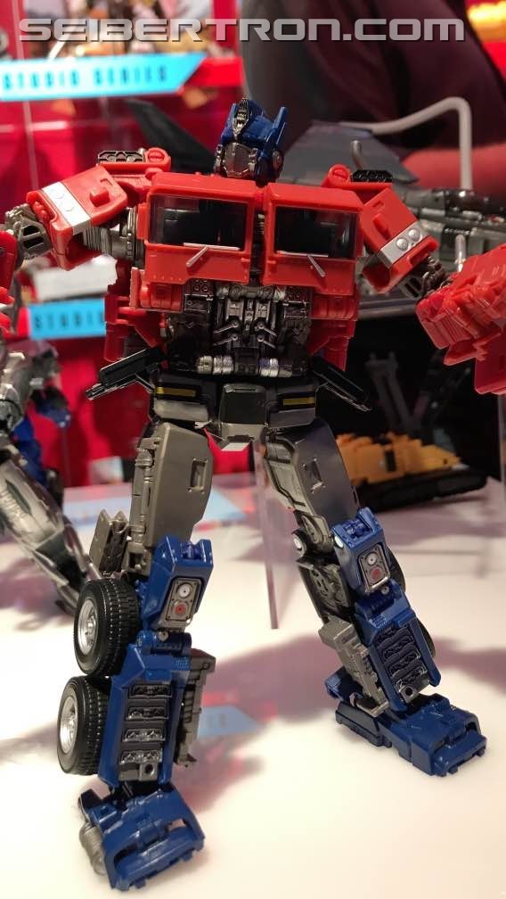 Transformers News: Photos of new Studio Series toys at NY Toy Fair 2019 #tfny #hasbrotoyfair