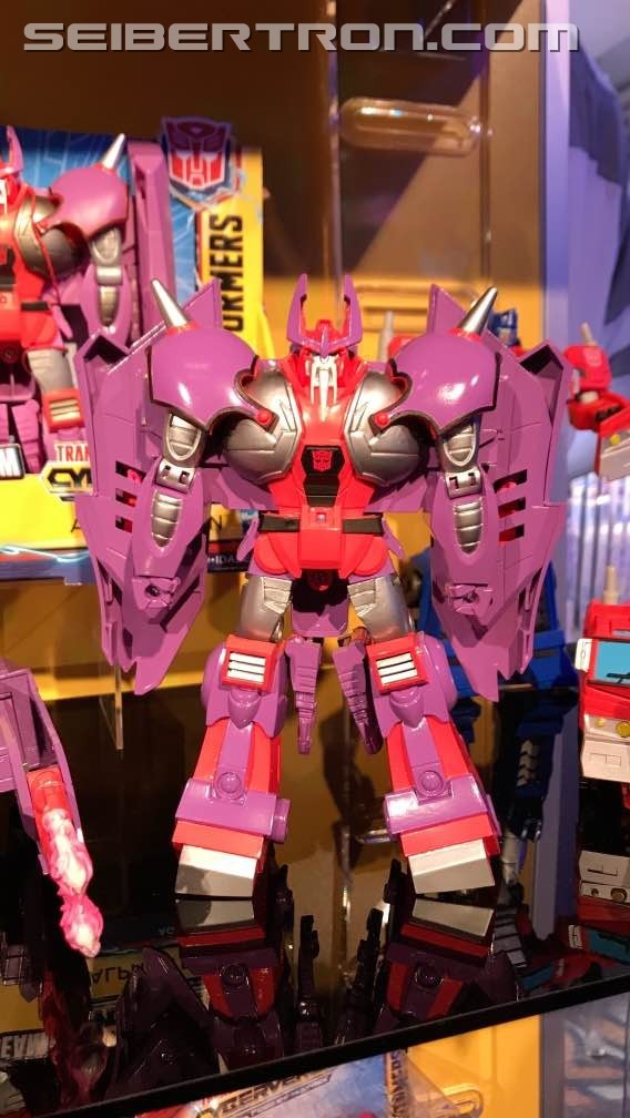 Transformers News: Toy Fair New York 2019 Transformers Cyberverse Photos #tfny #hasbrotoyfair