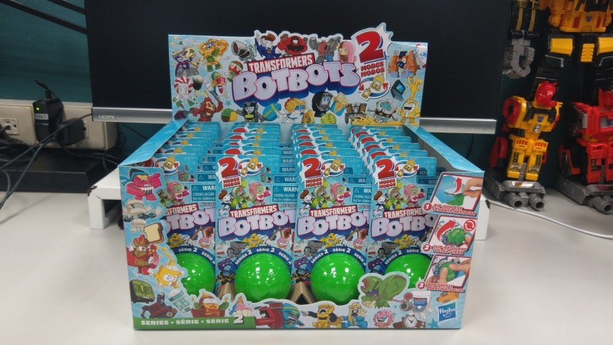 Transformers News: Full List and In Hand Images of Each Botbots Series 2 Blindbox Figure with Codes Transformers News: Full List and In Hand Images of Each Botbots Series 2 Blindbox Figure with Codes