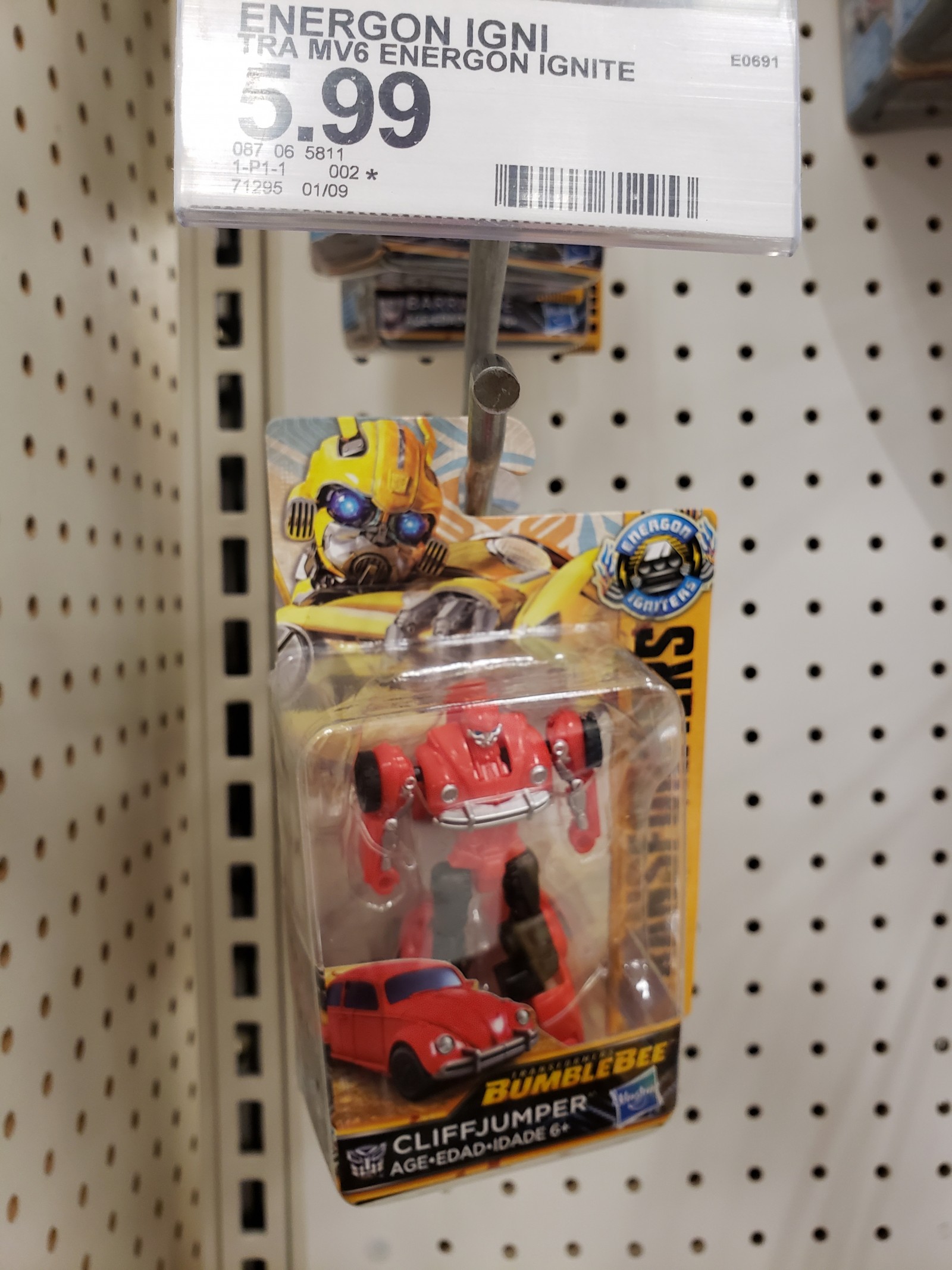 Transformers News: Bumblebee Movie Speed Series Cliffjumper Found at Rail Transformers News: Bumblebee Movie Speed Series Cliffjumper Found at Rail