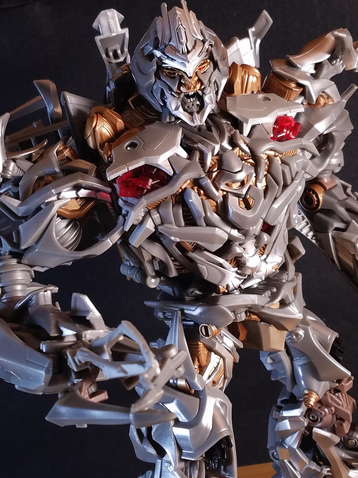 Transformers News: More In Hand Images of Movie Masterpiece Megatron MPM-08 Transformers News: More In Hand Images of Movie Masterpiece Megatron MPM-08