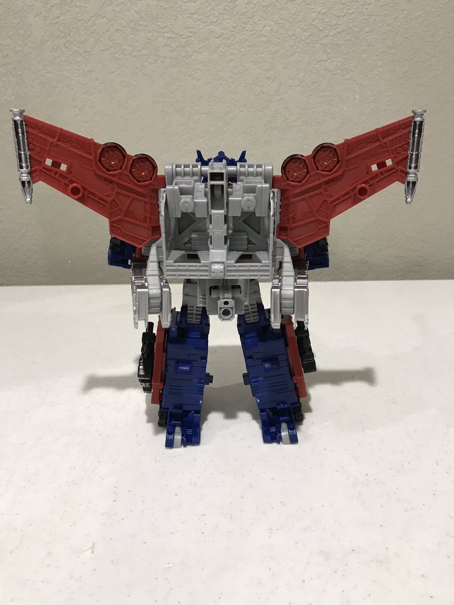 Transformers News: New In-Hand Images and Comparisons - Transformers War for Cybertron: Siege Galaxy Upgrade Optimus Pr Transformers News: New In-Hand Images and Comparisons - Transformers War for Cybertron: Siege Galaxy Upgrade Optimus Pr