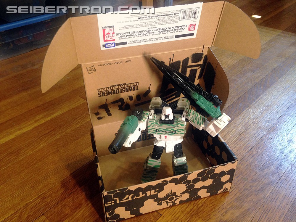 Transformers News: Transformers Generations Select Box is Reversible for Cybertronian Code Look