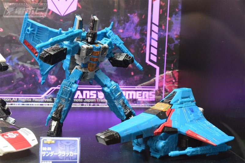Transformers News: New Diaclone, SS Longhaul, Siege Barricade and Thundercracker and more at Shizuoka Hobby Show 201 Transformers News: New Diaclone, SS Longhaul, Siege Barricade and Thundercracker and more at Shizuoka Hobby Show 201