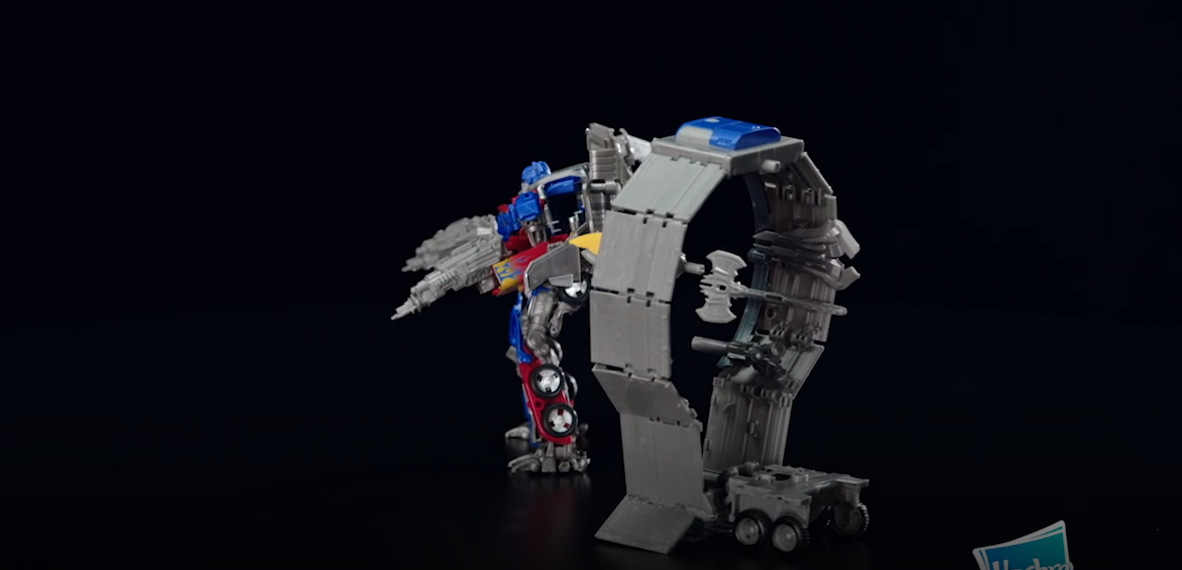 Transformers News: Dark of the Moon Leader Optimus on WalMart.com - Now With Multiple Images Transformers News: Dark of the Moon Leader Optimus on WalMart.com - Now With Multiple Images