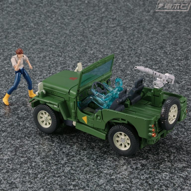 Transformers News: Official Images and MSRP Reveal for Transformers Masterpiece MP-47 Hound