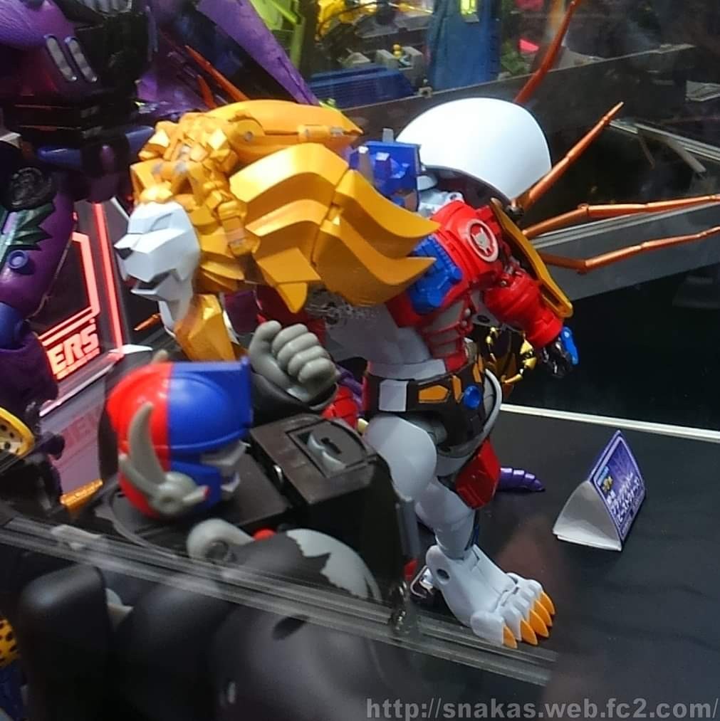 Transformers News: More Images Tokyo Toy Show 2019 Masterpiece Display
