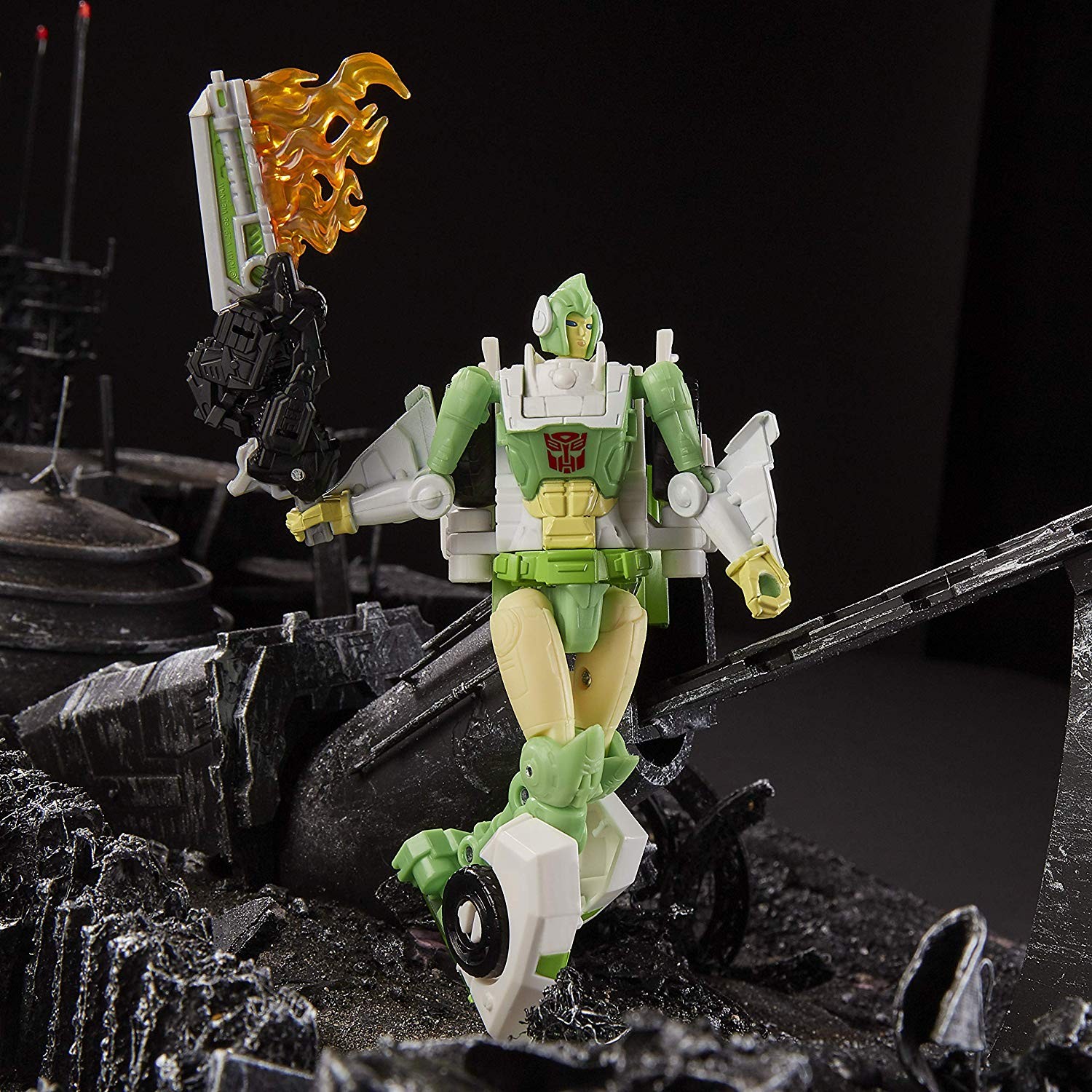 Transformers News: SIEGE Greenlight with Dazzlestrike now available on Amazon.com Transformers News: SIEGE Greenlight with Dazzlestrike now available on Amazon.com
