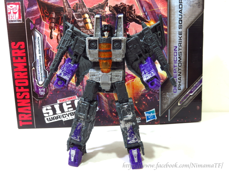Transformers News: In-hand images of the WFC Siege Decepticon Phantomstrike Squadron, including images of the box