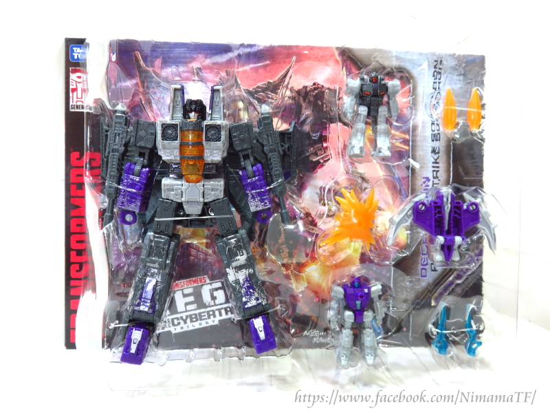 Transformers News: In-hand images of the WFC Siege Decepticon Phantomstrike Squadron, including images of the box