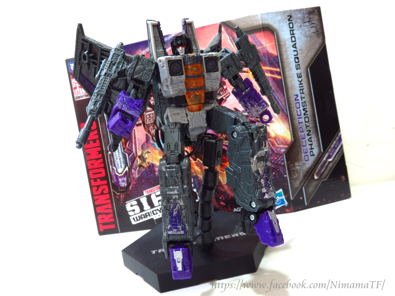 Transformers News: In-hand images of the WFC Siege Decepticon Phantomstrike Squadron, including images of the box
